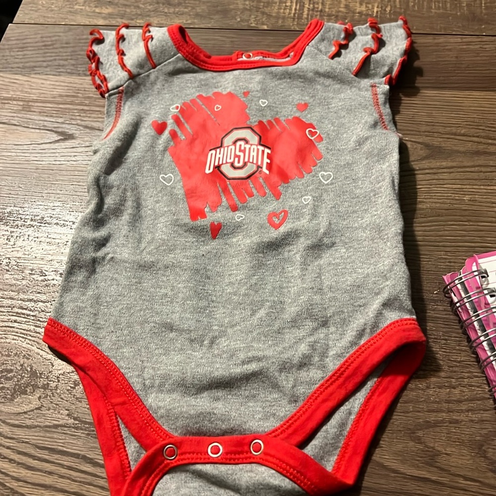 Euc Gen 2 Ohio state ruffle sleeve girls onesie size 3/6 months